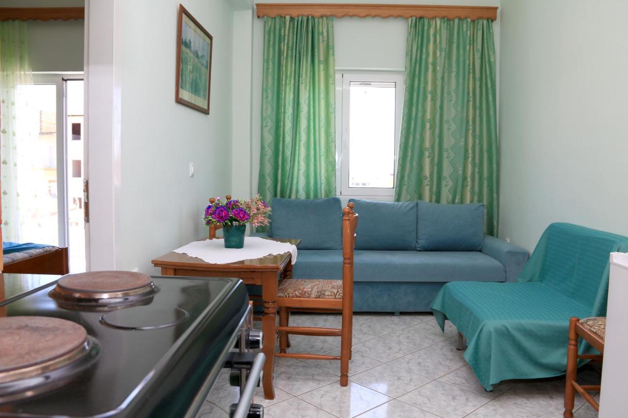 Isabela Apartments Саранда Екстер'єр фото