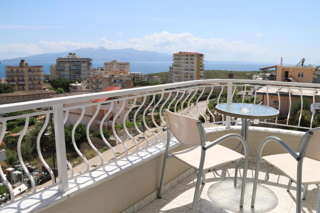 Isabela Apartments Саранда Екстер'єр фото