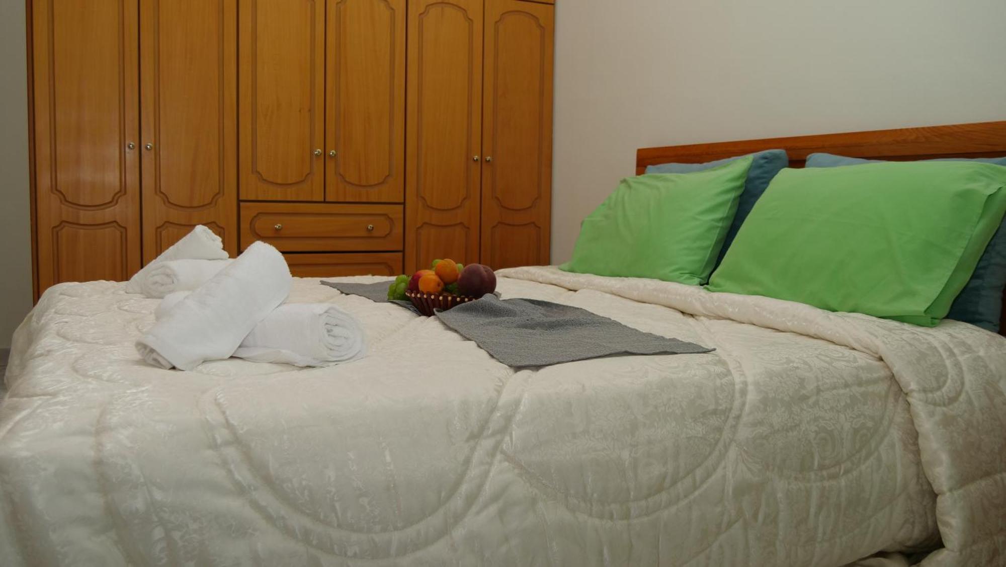 Isabela Apartments Саранда Екстер'єр фото